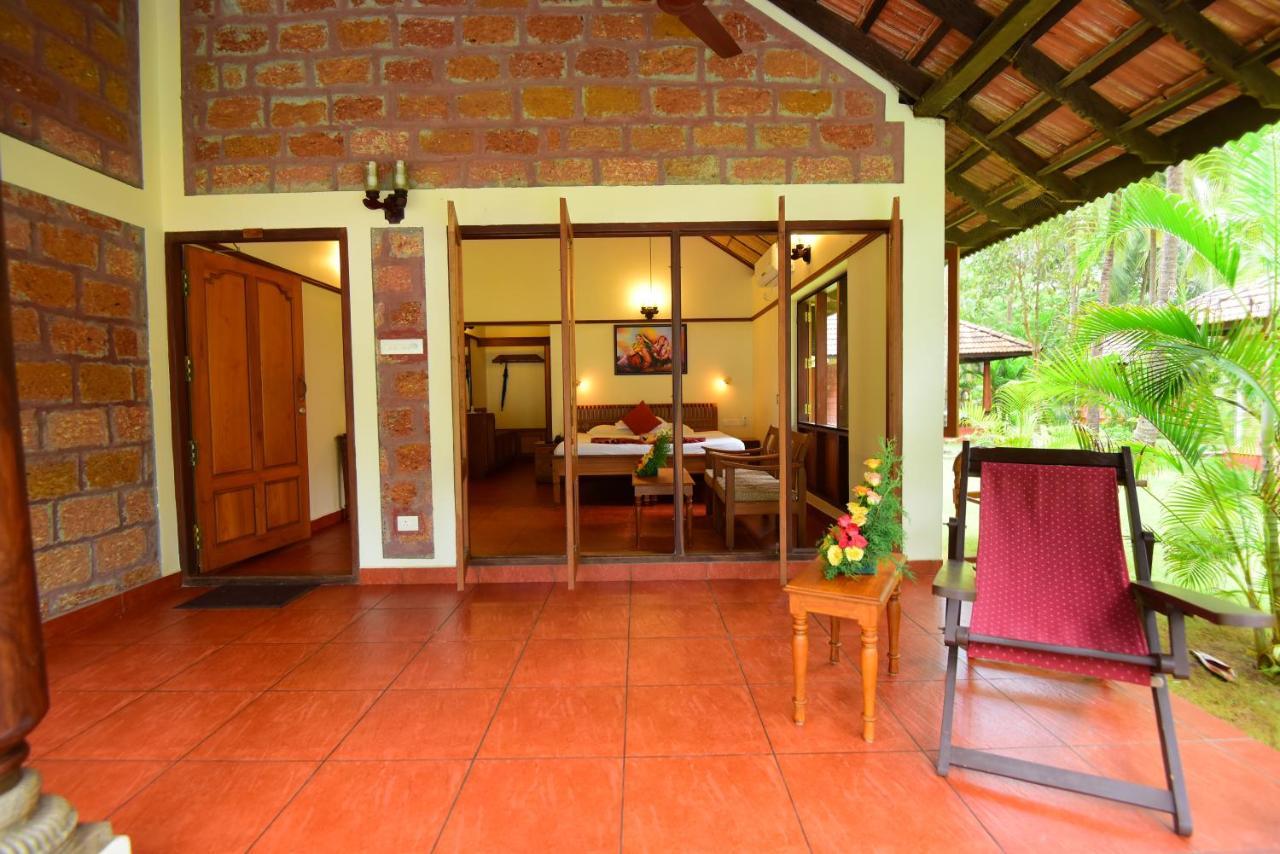 The Nattika Beach Resort Thrissur Exterior photo