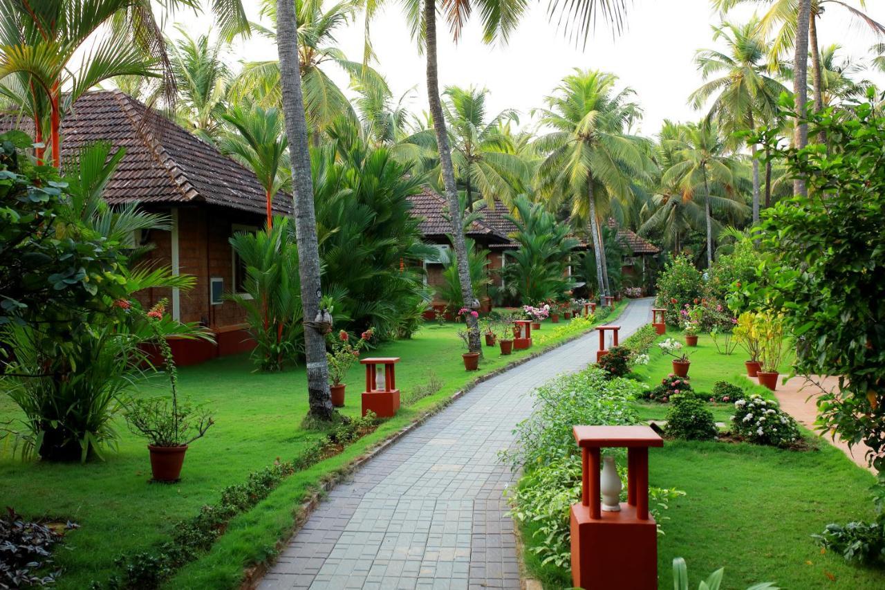 The Nattika Beach Resort Thrissur Exterior photo