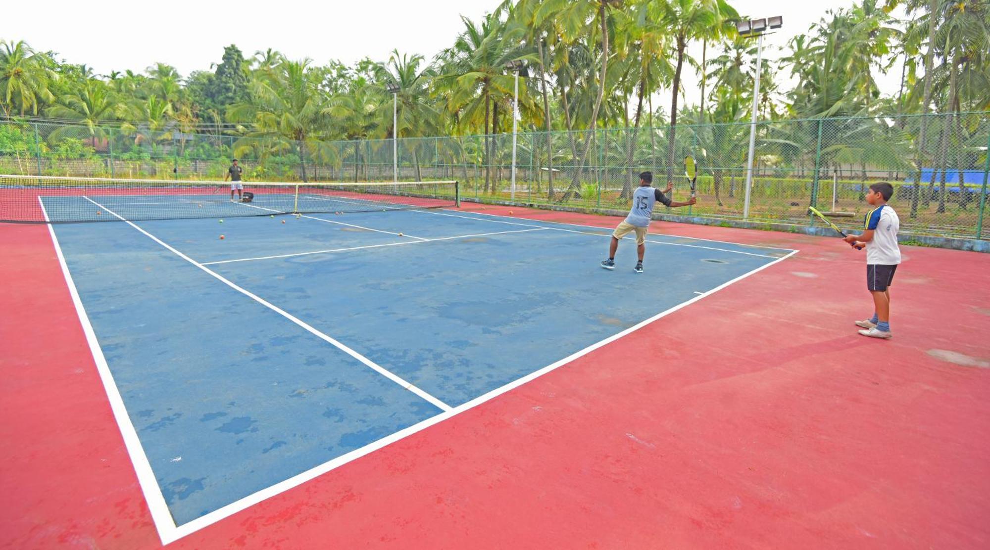 The Nattika Beach Resort Thrissur Exterior photo